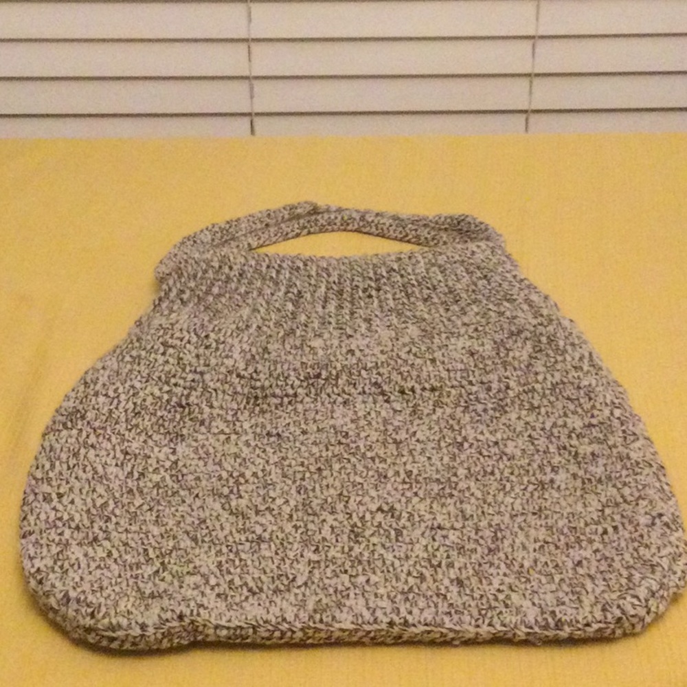 Cream & Brown Tweed Hand Crocheted Lined Shoulder Bag w/Zip Closure